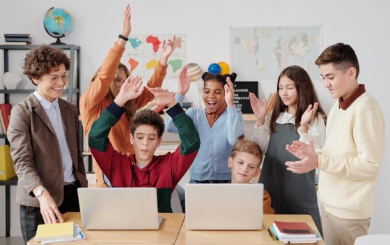 Exploring the Pros and Cons of Technology in K-12 Education