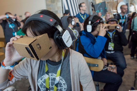 Virtual reality and teaching